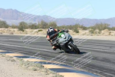 media/Dec-04-2025-Racers Edge (Thu) [[5ebc9f124d]]/3-B Group/3-Session 2 (Turn 7 Inside)/